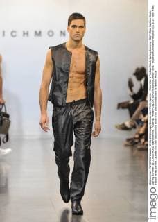 Milan Men s Fashion Week Spring Summer 2017 Milan Fashion Week, Spring Summer 2017.RICHMOND Fashionshow. Pictured: Model  RiccardoxGiordanoxFotosicki
