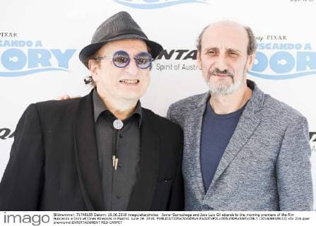 Javier Gurruchaga and Jose Luis Gil attends to the morning premiere of the film Buscando a Dory at Cines Kinepolis in Madrid. June 19. 2016.  (201606019032)