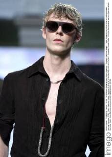 Mailand Fashion Week - Daks Modenschau Milan Man s Fashion Week Spring Summer 2017. Daks Fashion Show Pictured  SimonaxChioccia