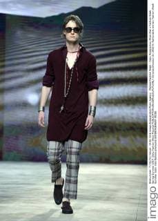 Mailand Fashion Week - Daks Modenschau Milan Man s Fashion Week Spring Summer 2017. Daks Fashion Show Pictured  SimonaxChioccia