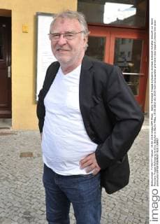 Berlin Premiere Treppe Aufwaerts Andreas Schmidt-Schaller Ankunft zur Berlin Premiere Treppe Aufwaerts im Kino Babylon in Berlin Mitte, 19.06.2016