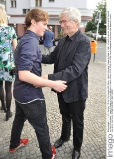 Berlin Premiere Treppe Aufwaerts Matti Schmidt-Schaller, Christian Wolff Ankunft zur Berlin Premiere Treppe Aufwaerts im Kino Babylon in Berlin Mitte, 19.06.2016