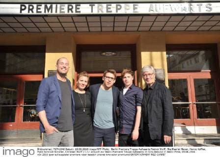 Berlin Premiere Treppe Aufwaerts Patrick Wolff, Mia Maariel Meyer, Hanno Koffler, Matti Schmidt-Schaller, Christian Wolff v.l.n.r Ankunft zur Berlin Premiere Treppe Aufwaerts im Kino Babylon in Berlin Mitte, 19.06.2016