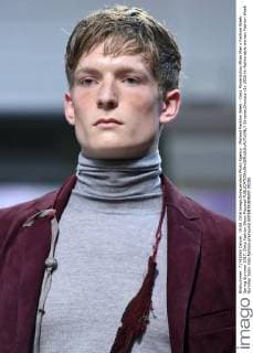Mailand Fashion Week - Daks Modenschau Milan Man s Fashion Week Spring Summer 2017. Daks Fashion Show Pictured  SimonaxChioccia