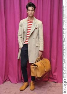Mailand Fashion Week - Ermanno Scervino Modenschau Milan Men s Fashion Week Spring Summer 2017 Milan Fashion Week, Spring Summer 2017.Ermanno Scervino Presentations. Pictured: Model  RiccardoxGiordanoxFotosicki