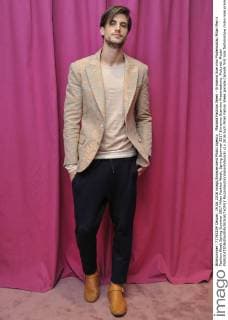 Mailand Fashion Week - Ermanno Scervino Modenschau Milan Men s Fashion Week Spring Summer 2017 Milan Fashion Week, Spring Summer 2017.Ermanno Scervino Presentations. Pictured: Model  RiccardoxGiordanoxFotosicki