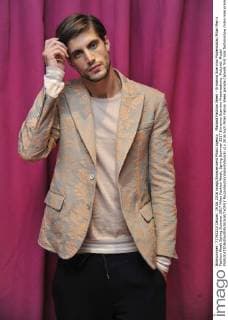 Mailand Fashion Week - Ermanno Scervino Modenschau Milan Men s Fashion Week Spring Summer 2017 Milan Fashion Week, Spring Summer 2017.Ermanno Scervino Presentations. Pictured: Model  RiccardoxGiordanoxFotosicki