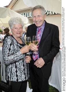 Premiere Honig im Kopf im Schlosspark Theater Reni Laur, Otfried Laur Ankunft Premiere Honig im Kopf im Schlosspark Theater in Berlin, 18.06.2016