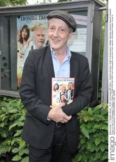 Premiere Honig im Kopf im Schlosspark Theater Santiago Ziesmer Ankunft Premiere Honig im Kopf im Schlosspark Theater in Berlin, 18.06.2016