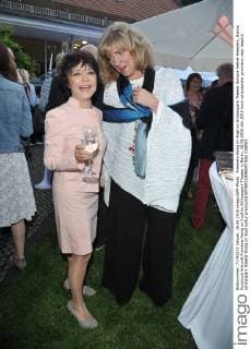 Premiere Honig im Kopf im Schlosspark Theater Simone Rethel-Heesters, Nanna Kuckkuck Ankunft Premiere Honig im Kopf im Schlosspark Theater in Berlin, 18.06.2016
