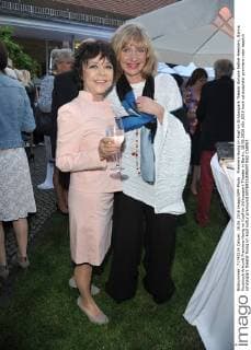 Premiere Honig im Kopf im Schlosspark Theater Simone Rethel-Heesters, Nanna Kuckkuck Ankunft Premiere Honig im Kopf im Schlosspark Theater in Berlin, 18.06.2016
