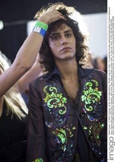 MILAN, June 19, 2016 -- A model has his hair made backstage before Vivienne Westwood men s Spring-Summer 2016-2017 collection, part of the Milan Fashion Week in Milan, Italy, on June 19, 2016. ) ITALY-MILAN-FASHION WEEK-MEN-VIVIENNE WESTWOOD-BACKSTAGE JinxYu 