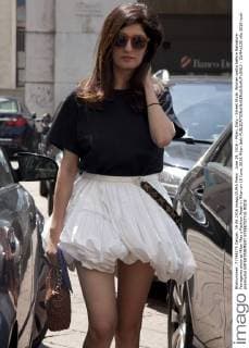 June 19, 2016 - Milan, Italy - Street Style. Woman walks before Salvatore Ferragamo show at Milan Men s Fashion Week in Milan on 19 June, 2016 Milan Italy  - ZUMAn230
