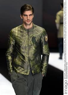 Milan Man s Fashion Week Spring Summer 2017. Emporio Armani Fashion Show Pictured  SimonaxChioccia