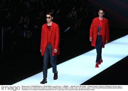 (160620) -- MILAN, June 20, 2016 -- Models present creations of Emporio Armani men s Spring-Summer 2016-2017 collection during the Milan Fashion Week in Milan, Italy, on June 20, 2016. ) ITALY-MILAN-FASHION WEEK-MEN-EMPORIO ARMANI JinxYu 