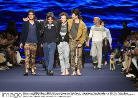 milan s Fashion Week Spring Summer 2017. Etro Fashion Show Pictured: models  SimonaxChioccia