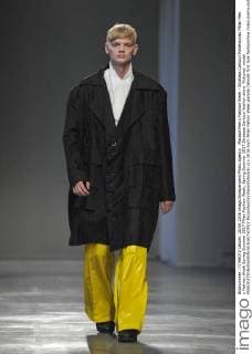 Mailand Men s Fashion Week - Strateas Carlucci Modenschau Milan Men s Fashion Week Spring Summer 2017 Milan Fashion Week, Spring Summer 2017.Strateas Carlucci fashion show. Pictured: model  RiccardoxGiordanoxFotosicki