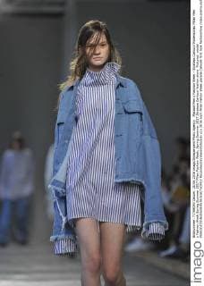 Mailand Men s Fashion Week - Strateas Carlucci Modenschau Milan Men s Fashion Week Spring Summer 2017 Milan Fashion Week, Spring Summer 2017.Strateas Carlucci fashion show. Pictured: model  RiccardoxGiordanoxFotosicki