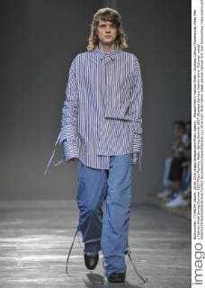 Mailand Men s Fashion Week - Strateas Carlucci Modenschau Milan Men s Fashion Week Spring Summer 2017 Milan Fashion Week, Spring Summer 2017.Strateas Carlucci fashion show. Pictured: model  RiccardoxGiordanoxFotosicki