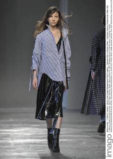 Mailand Men s Fashion Week - Strateas Carlucci Modenschau Milan Men s Fashion Week Spring Summer 2017 Milan Fashion Week, Spring Summer 2017.Strateas Carlucci fashion show. Pictured: model  RiccardoxGiordanoxFotosicki