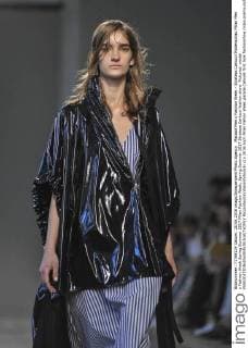 Mailand Men s Fashion Week - Strateas Carlucci Modenschau Milan Men s Fashion Week Spring Summer 2017 Milan Fashion Week, Spring Summer 2017.Strateas Carlucci fashion show. Pictured: model  RiccardoxGiordanoxFotosicki