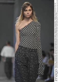 Mailand Men s Fashion Week - Strateas Carlucci Modenschau Milan Men s Fashion Week Spring Summer 2017 Milan Fashion Week, Spring Summer 2017.Strateas Carlucci fashion show. Pictured: model  RiccardoxGiordanoxFotosicki