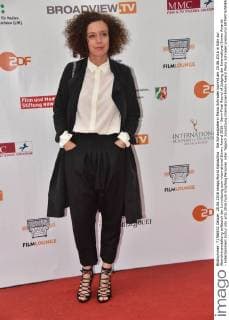 Die Schauspielerin Maria Schrader kommt am 20.06.2016 in Köln zur Abendveranstaltung anlässich der Jurysitzung zum international Emmy Award 2016 - Semi-Final Round of Judging der International Emmy Awards -