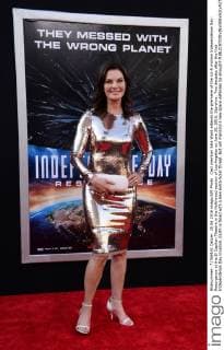 Cast member Sela Ward attends the premiere of the sci-fi motion Independence Day: Resurgence at the El Capitan Theatre in the Hollywood section of Los Angeles on June 20, 2016. Storyline: Two decades after the first Independence Day invasion, Earth is faced with a new extra-Solar threat. But will mankind s new space defenses be enough?  LAP2016062017 JIMxRUYMEN
