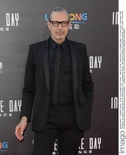 June 20, 2016 - Hollywood, CA, United States - 20 June 2016 - Hollywood. Jeff Goldblum. Arrivals for the Premiere Of 20th Century Fox s Independence Day: Resurgence held at TCL Chinese Theater. Photo Credit: Hollywood United States - ZUMAa123