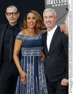 Jeff Goldblum, Vivica A. Fox und Roland Emmerich bei der Independence Day: Resurgence KIno Premiere am 20.06.2016 in Hollywood, Los Angeles Independence Day: Resurgence Kinopremiere in Hollywood, Los Angeles, 2016 