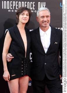 Charlotte Gainsbourg und Roland Emmerich bei der Independence Day: Resurgence KIno Premiere am 20.06.2016 in Hollywood, Los Angeles Independence Day: Resurgence Kinopremiere in Hollywood, Los Angeles, 2016 