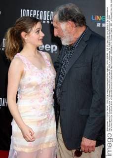 LOS ANGELES - JUN 20: Joey King, Judd Hirsch at the Independence Day: Resurgence LA Premiere at the TCL Chinese Theater IMAX on June 20, 2016 in Los Angeles, CA  KathyxHutchins