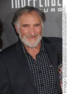 June 20, 2016 - Los Angeles, California, United States - June 20th 2016 - Los Angeles California USA - Actor JUDD HIRSCH at the Independence Day Resurgence Premiere held at the TCL Chinese Theater IMAX Hollywood. Los Angeles United States - ZUMAf05_