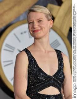 Actress Mia Wasikowska attends the Japan premiere for the film Alice Through the Looking Glass in Tokyo, Japan on June 21, 2016. This film will open on July 1st in Japan.  TKP2016062112 KEIZOxMORI