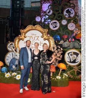 (L-R) Director James Bobin, actress Mia Wasikowska and producer Suzanne Todd attend the Japan premiere for the film Alice Through the Looking Glass in Tokyo, Japan on June 21, 2016. This film will open on July 1st in Japan.  TKP2016062117 KEIZOxMORI