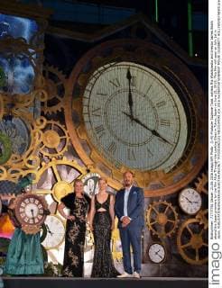 (L-R) Producer Suzanne Todd, actress Mia Wasikowska and director James Bobin attend the Japan premiere for the film Alice Through the Looking Glass in Tokyo, Japan on June 21, 2016. This film will open on July 1st in Japan.  TKP2016062121 KEIZOxMORI