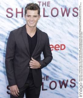Jace Moody arrives on the red carpet at The Shallows World Premiere at AMC Loews Lincoln Square on June 21, 2016 in New York City.  NYP20160621123 JOHNxANGELILLO