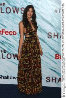 June 21, 2016 - New York, New York, U.S. - Model THAIS OLIVEIRA attends the New York Premiere of The Shallows held at the AMC LOEWS Lincoln Square 13. New York U.S. - ZUMAk03_