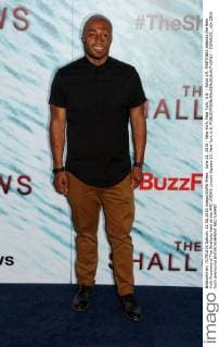 June 21, 2016 - New York, New York, U.S. - Actor J.R. MARTINEZ attends the New York Premiere of The Shallows held at the AMC LOEWS Lincoln Square 13. New York U.S. - ZUMAk03_