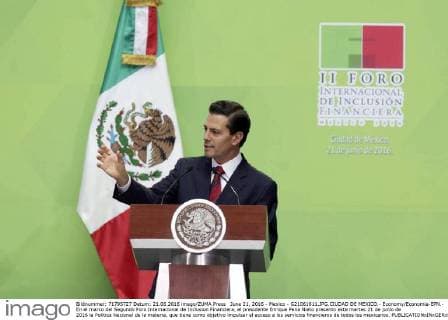 June 21, 2016 - Mexico - G21061611.JPG.CIUDAD DE MEXICO.- Economy Economia-EPN.- En el marco del Segundo Foro Internacional de Inclusion Financiera, el presidente Enrique Pena Nieto presento este martes 21 de junio de 2016 la Politica Nacional de la materia, que tiene como objetivo impulsar el acceso a los servicios financieros de todos los mexicanos.  - ZUMAu78_