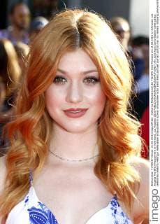 Katherine McNamara bei der The BFG Kino Premiere am 21.06.2016 in Hollywood, Los Angeles The BFG Kinopremiere in Hollywood, Los Angeles, 2016 