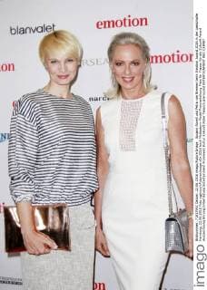 Susann Atwell und Petra van Bremen beim Emotion Award 2016 in der Laeiszhalle. Hamburg, 22.06.2016 Foto:xgbrcix xFuturexImage