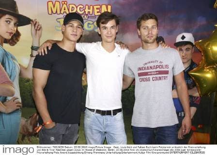 Gast, Louis Held und Fabian Buch beim Fototermin anlässlich der Preisverleihung von Bibi & Tina- Mädchen gegen Jungs im House of Weekend. Berlin, 22.06.2016 Foto:xS.xGabschx xFuturexImage