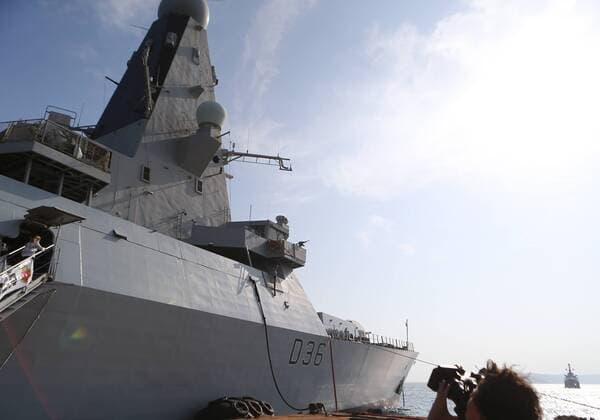 HMS Defender - Split, Croatia 23.06.2016., Split, Croatia - The British destroyer HMS Defender came to visit Split ond today is opened for media and photojournalists. Foto: Ivo Cagalj PIXSELL  IvoxCagalj PIXSELL