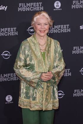 Ellen Burstyn bei der Eröffnung vom Filmfest München mit der Kino Premiere von Toni Erdmann am 23.06.2016 in München Eroeffnung Opening Filmfest Muenchen 2016 