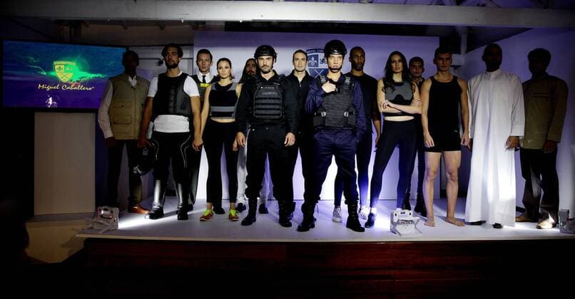 Modenschau von Miguel Caballero in Bogota Models present creations by Colombian brand Miguel Caballero during a fashion show in Bogota, Colombia, 24 June 2016. Miguel Caballero, a clothing company based in Bogota, specializes in bulletproof apparel, and produces clothing for numerous heads of state and VIPs. Miguel Caballero fashion show in Bogota !ACHTUNG: NUR REDAKTIONELLE NUTZUNG!  20160625-636024599896549778