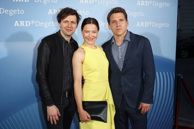 Christian Friedel, Hannah Herzsprung, Hanno Koffler, Get Together der ARD Degeto auf dem Filmfest Muenchen im Kaisergarten Restaurant in Muenchen am 24.06.2016