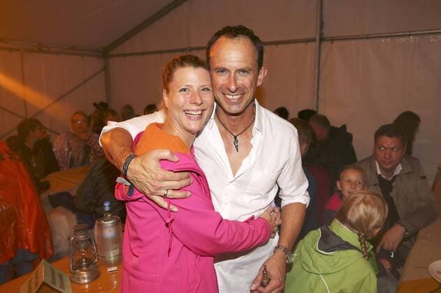Nicolas König mit Freundin Nina Kirschner bei der Premiere von Der Schatz im Silbersee bei den Karl-May-Spielen Bad Segeberg im Freilichttheater am Kalkberg. Bad Segeberg, 25.06.2016 Foto:xS.xGabschx xFuturexImage
