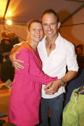 Nicolas König mit Freundin Nina Kirschner bei der Premiere von Der Schatz im Silbersee bei den Karl-May-Spielen Bad Segeberg im Freilichttheater am Kalkberg. Bad Segeberg, 25.06.2016 Foto:xS.xGabschx xFuturexImage