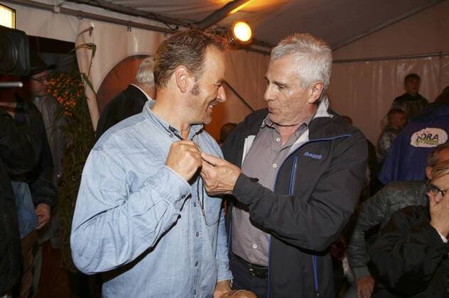 Till Demtroeder und Gojko Mitic bei der Premiere von Der Schatz im Silbersee bei den Karl-May-Spielen Bad Segeberg im Freilichttheater am Kalkberg. Bad Segeberg, 25.06.2016 Foto:xS.xGabschx xFuturexImage